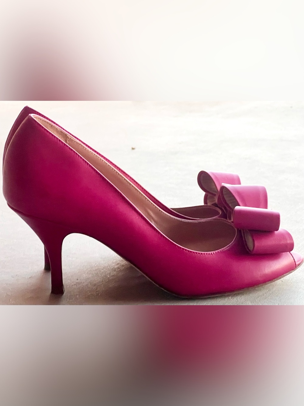 RED Valentino Fuchsia Pink Leather Bow Peep Toe Pumps Heels EU 37 US 7